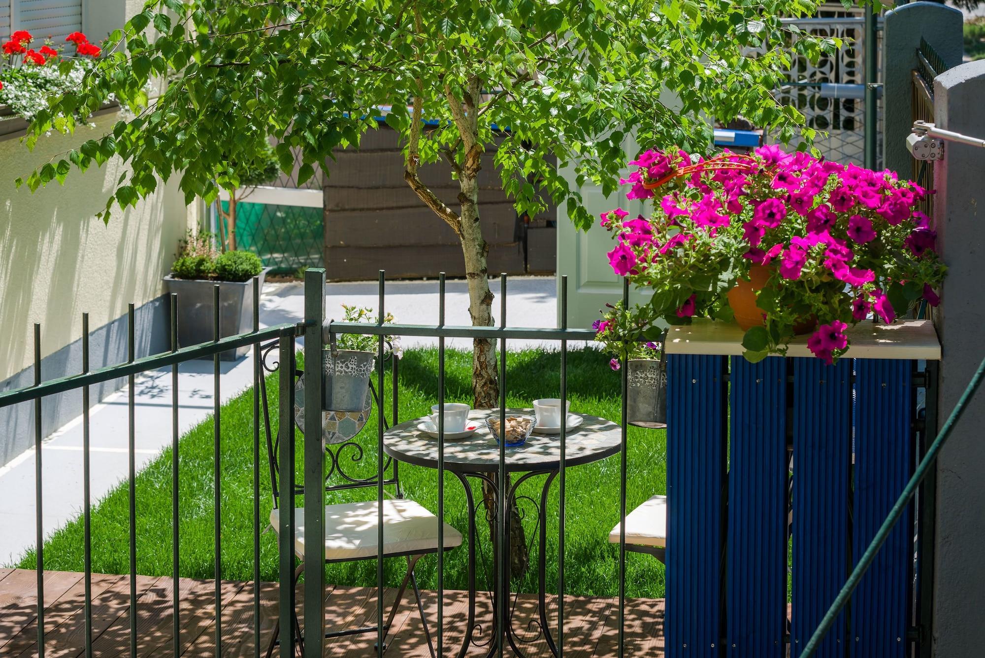 Anastasia Suites Загреб Екстериор снимка