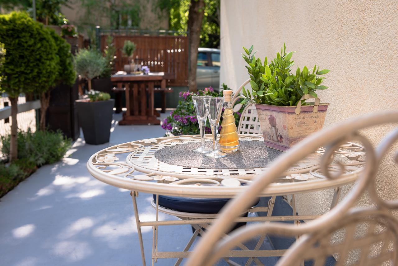 Anastasia Suites Загреб Екстериор снимка